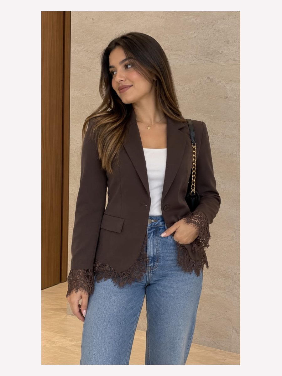 BLAZER CON ENCAJE