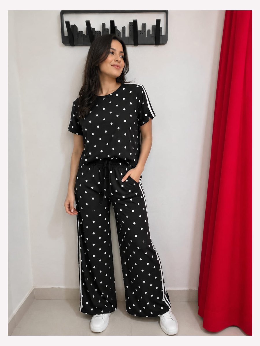 PANS CON PLAYERA POLKA NEGRO